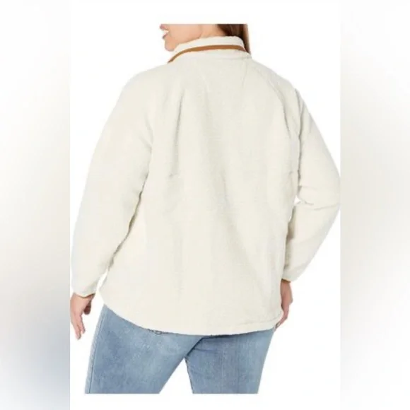 NEW! Carhartt Pullover! - Picture 2 of 8